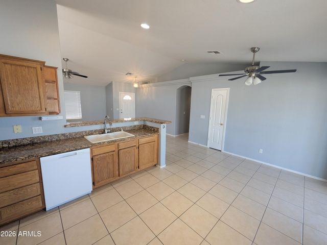 8920 W RAFAEL Drive, Arizona City, AZ 85123