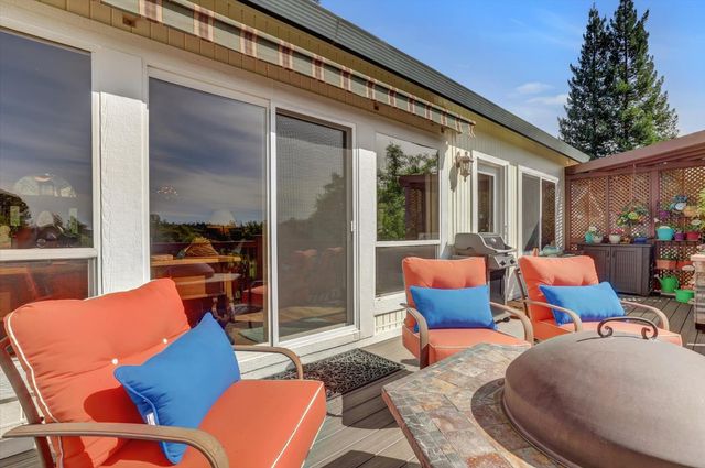 12448 Lake Wildwood Dr, Lake Wildwood, CA 95946