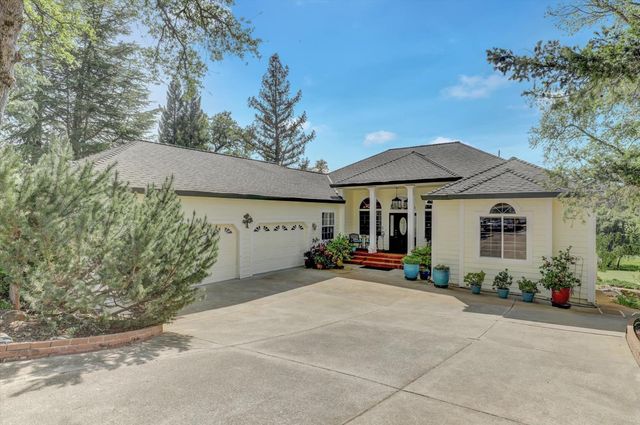 12448 Lake Wildwood Dr, Lake Wildwood, CA 95946