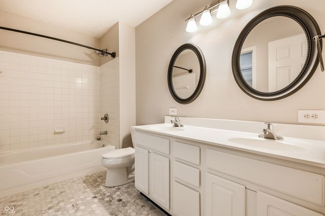 6145 Bristlecone Drive, Fishers, IN 46038