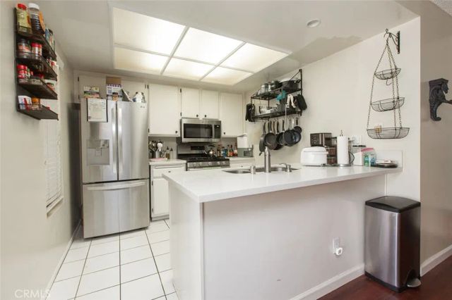528 Derby, San Dimas, CA 91773
