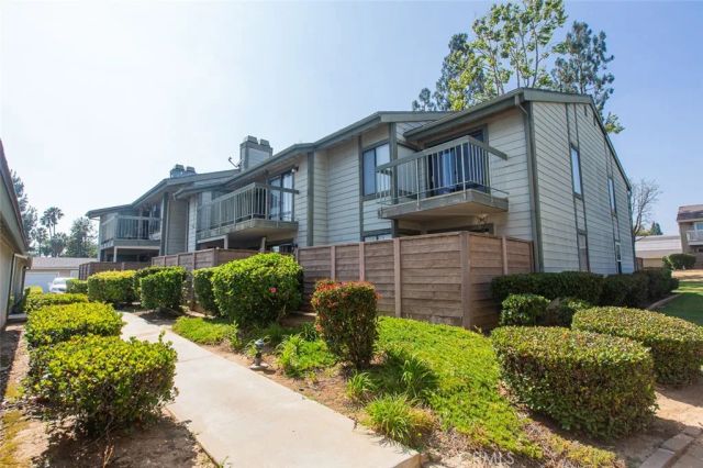 528 Derby, San Dimas, CA 91773