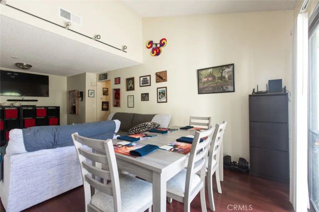 528 Derby, San Dimas, CA 91773