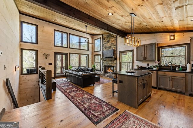 529 Hidden Valley Drive, Morganton, GA 30560