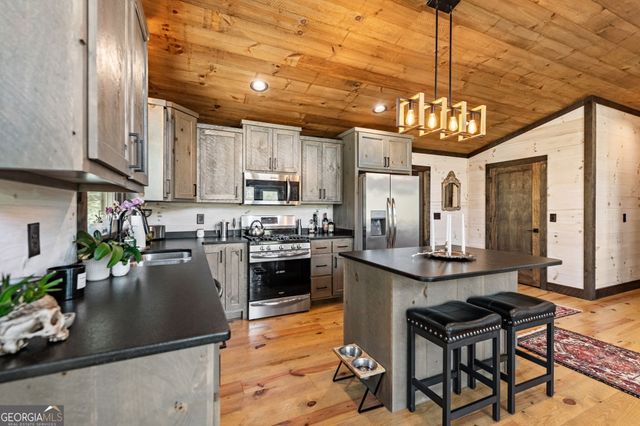 529 Hidden Valley Drive, Morganton, GA 30560