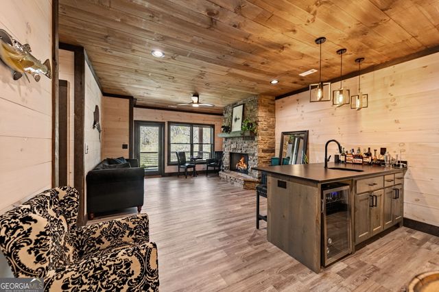 529 Hidden Valley Drive, Morganton, GA 30560