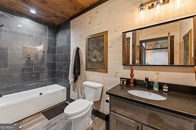 529 Hidden Valley Drive, Morganton, GA 30560