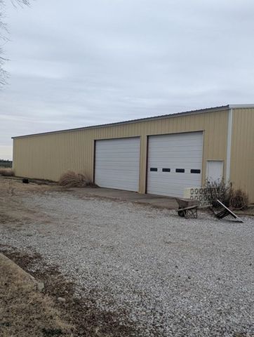 29705 W 21st St N, Garden Plain, KS 67050