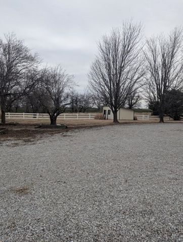 29705 W 21st St N, Garden Plain, KS 67050