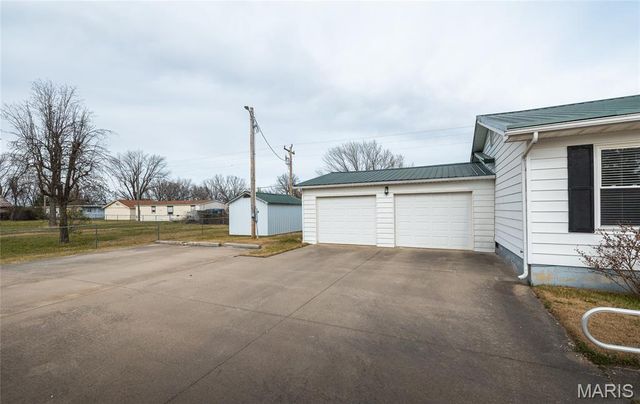 21170 Lapel Road, Waynesville, MO 65583