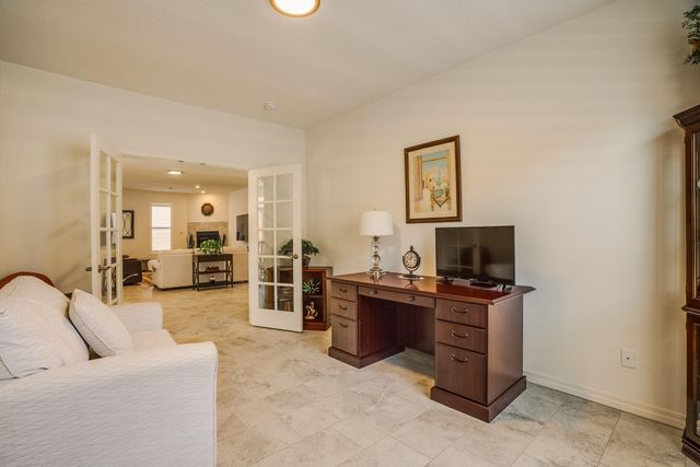 590 Rio Chama Circle SW, Los Lunas, NM 87031