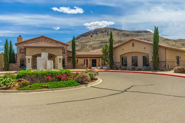 590 Rio Chama Circle SW, Los Lunas, NM 87031