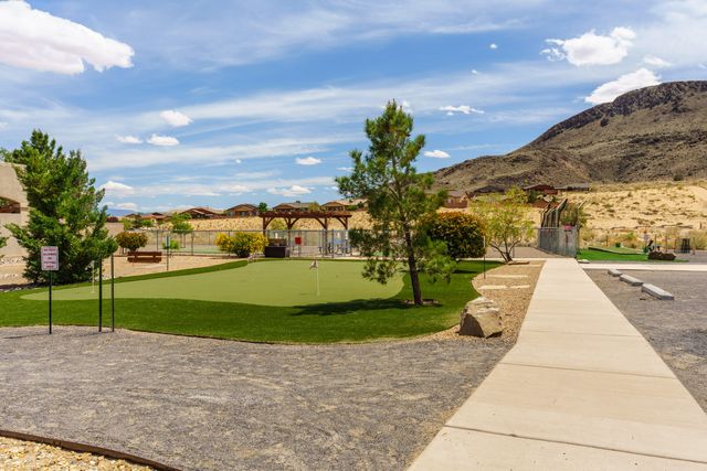 590 Rio Chama Circle SW, Los Lunas, NM 87031