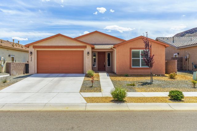 590 Rio Chama Circle SW, Los Lunas, NM 87031