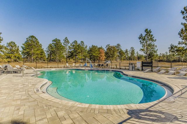 3092 Heritage Plantation Boulevard, Laurel Hill, FL 32567