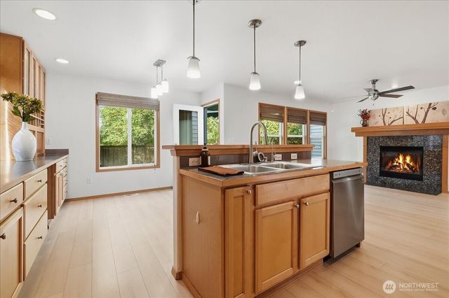 36009 9th Court SW, Federal Way, WA 98023