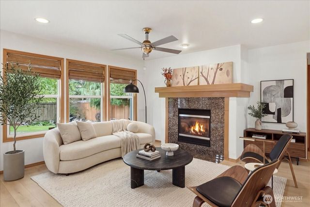 36009 9th Court SW, Federal Way, WA 98023