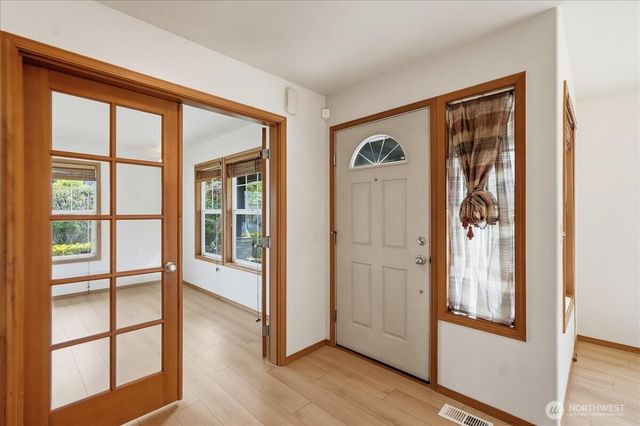 36009 9th Court SW, Federal Way, WA 98023