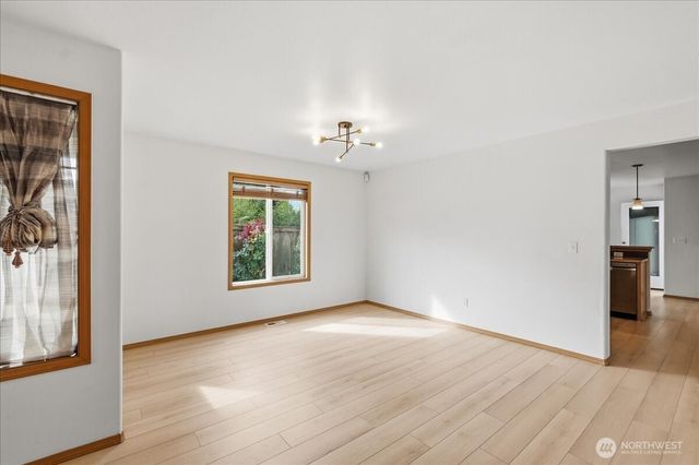 36009 9th Court SW, Federal Way, WA 98023
