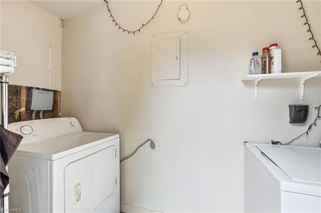 2330 Bay Meadows Court D, Clemmons, NC 27103