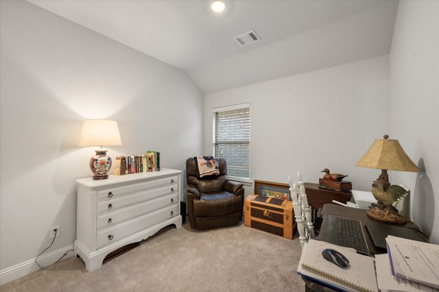 115 Randal Row, Corsicana, TX 75110