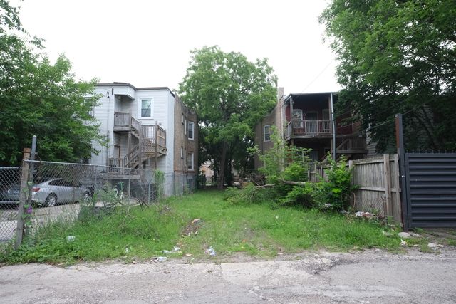 4037 W Wilcox Street, Chicago, IL 60624