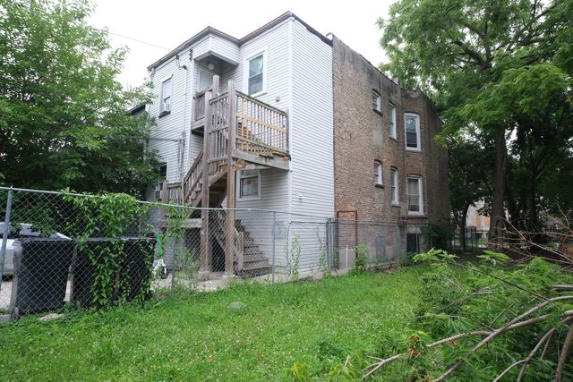 4037 W Wilcox Street, Chicago, IL 60624