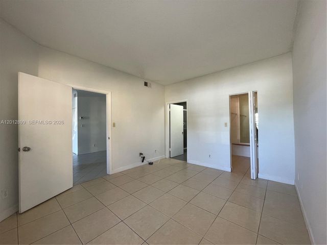 640 Cypress Club Way F12, Deerfield Beach, FL 33064