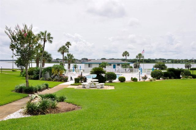 1600 W LAKE PARKER DRIVE B4, Lakeland, FL 33805