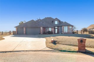 1045 Belmont Place, Yukon, OK 73099