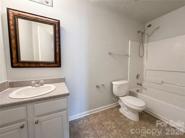 752 Ladino Lane, Clover, SC 29710