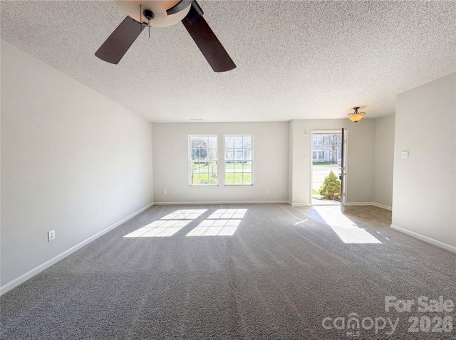 752 Ladino Lane, Clover, SC 29710