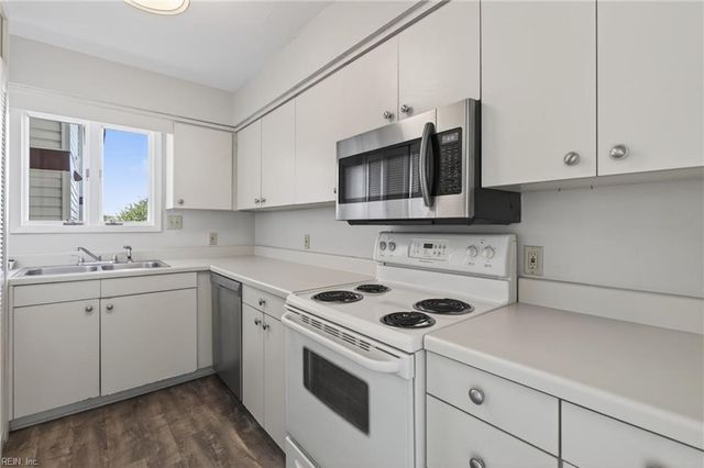 2232 Vista CIR, Virginia Beach, VA 23451