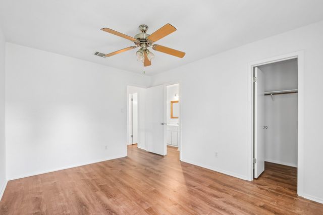4202 Hudson Bend RD B, Austin, TX 78734