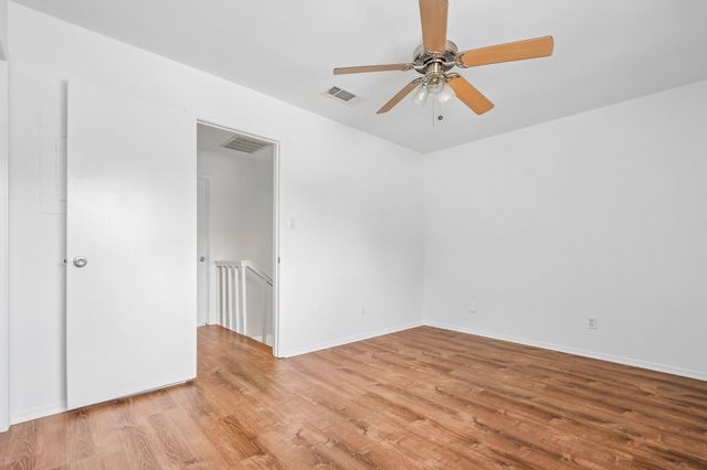 4202 Hudson Bend RD B, Austin, TX 78734