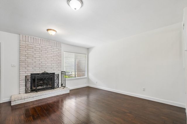 4202 Hudson Bend RD B, Austin, TX 78734