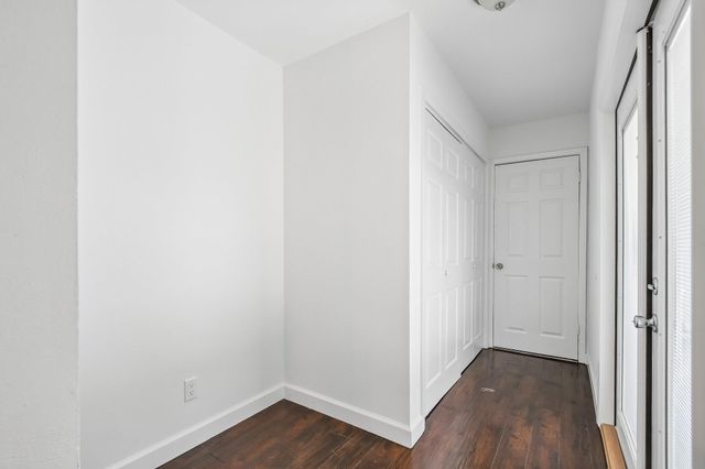 4202 Hudson Bend RD B, Austin, TX 78734