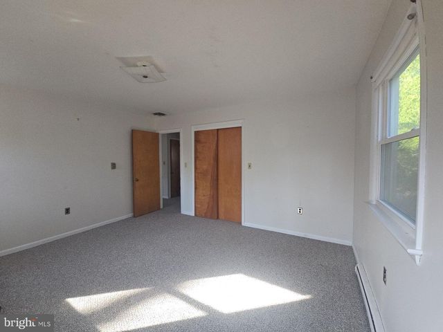 415 CARLTON AVE, Millville, NJ 08332