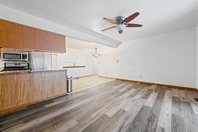 15025 Annapolis Drive, Sterling Heights, MI 48313