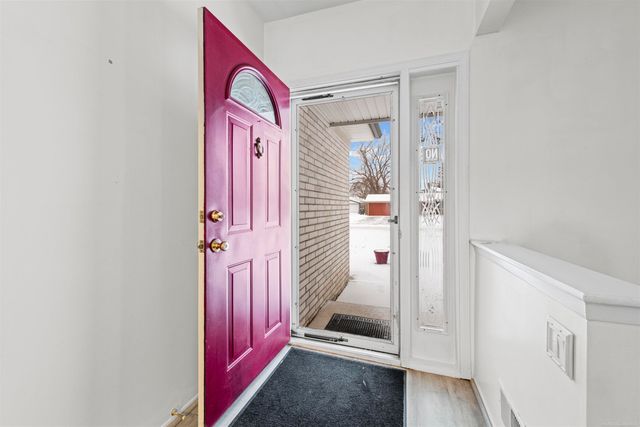 15025 Annapolis Drive, Sterling Heights, MI 48313