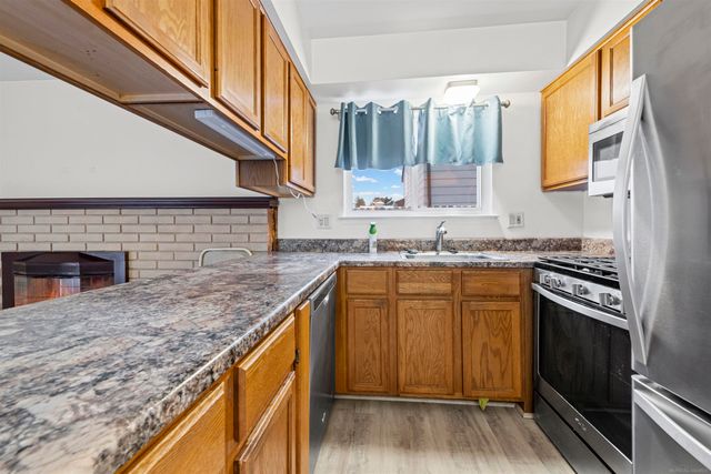 15025 Annapolis Drive, Sterling Heights, MI 48313