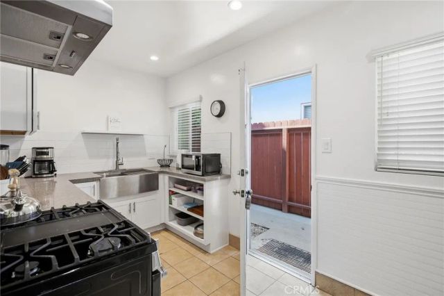1719 Camino de la Costa C, Redondo Beach, CA 90277