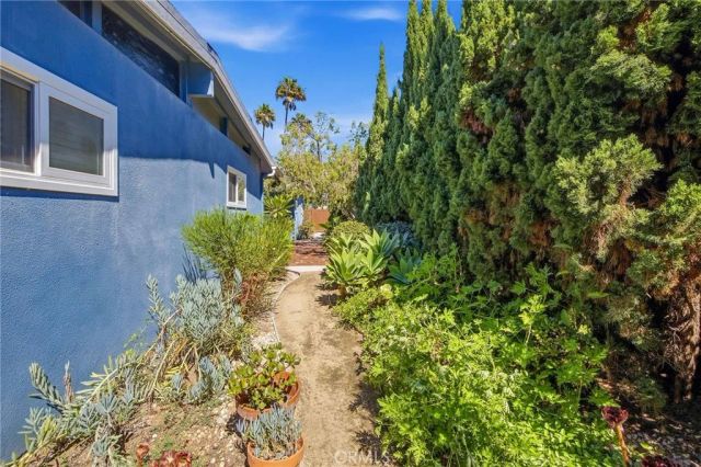 1719 Camino de la Costa C, Redondo Beach, CA 90277