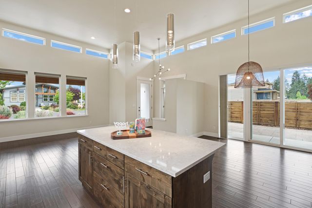 63367 NW Clearstone Drive, Bend, OR 97703