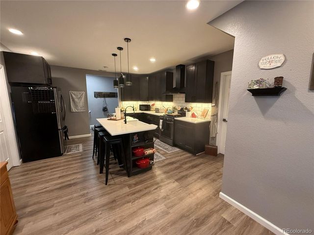 8885 W 64th Pl, Arvada, CO 80004