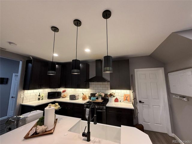 8885 W 64th Pl, Arvada, CO 80004