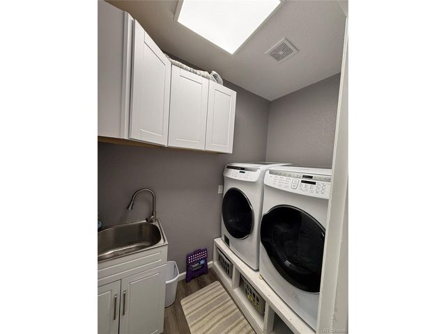 8885 W 64th Pl, Arvada, CO 80004