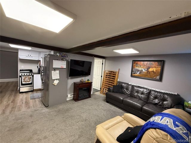 8885 W 64th Pl, Arvada, CO 80004