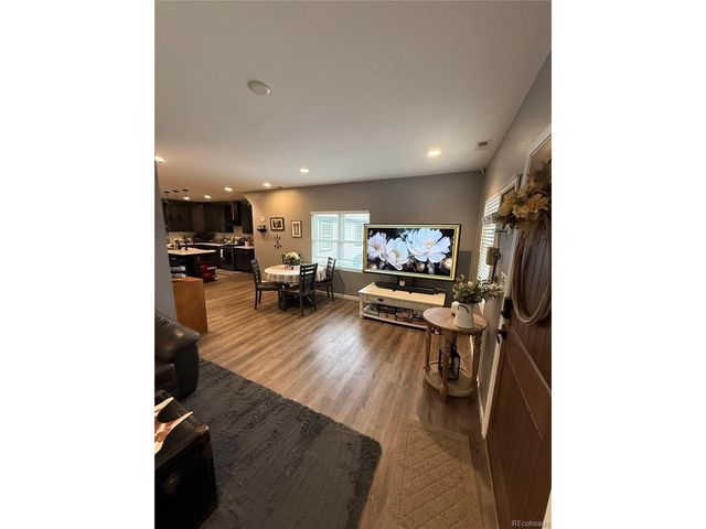 8885 W 64th Pl, Arvada, CO 80004