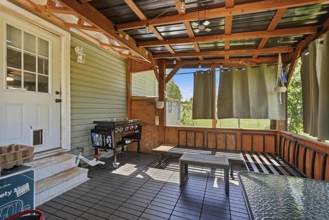 163 Haley Ave, Doyle, TN 38559